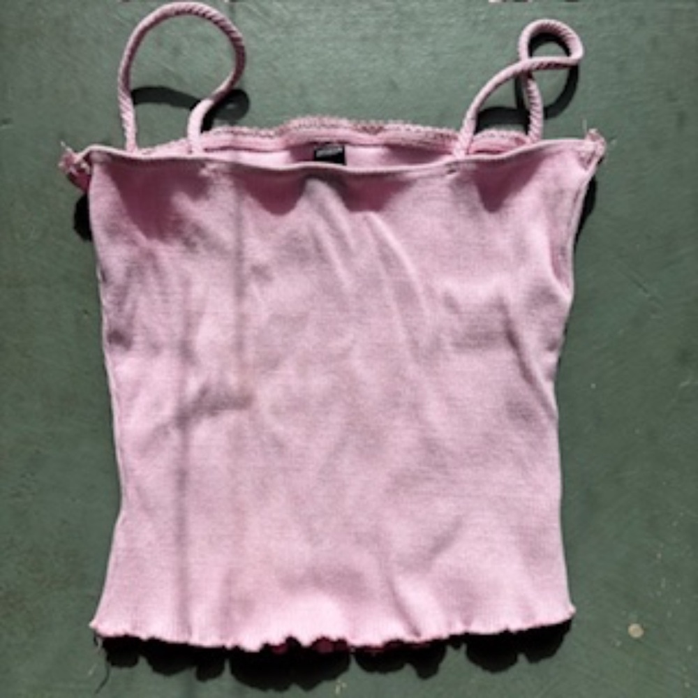 Ribbed pink tank top